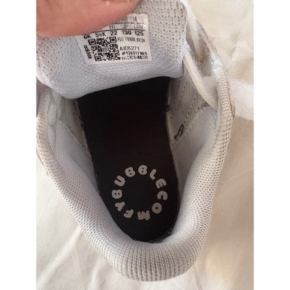 Adidas Grand Court 2.0 CFI Size 6K Sneaker White/Black Toddler Boys ID5271 - Picture 4 of 8